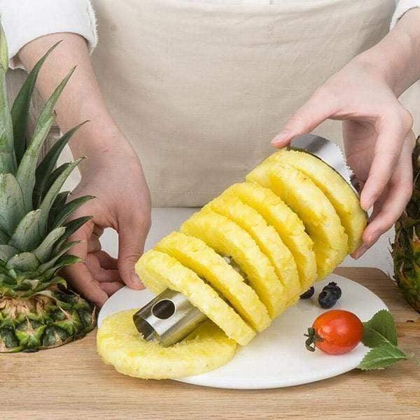 Premium PineappleCutter ™ | Éplucheur d'ananas en acier inoxydable, gadgets de cuisine - Lauriault Cuisson